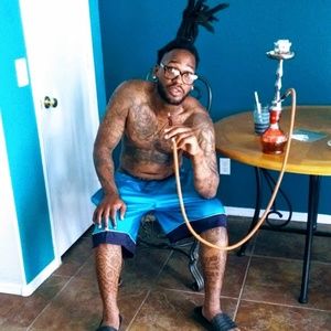 Meet your Posher, Dwight